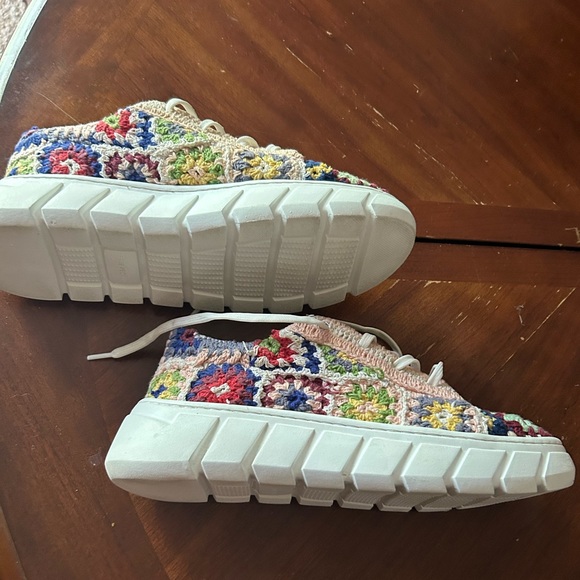 Free People “Catch Me if You Can” platform sneaker. Worn x2 Multicolor - Picture 12 of 12